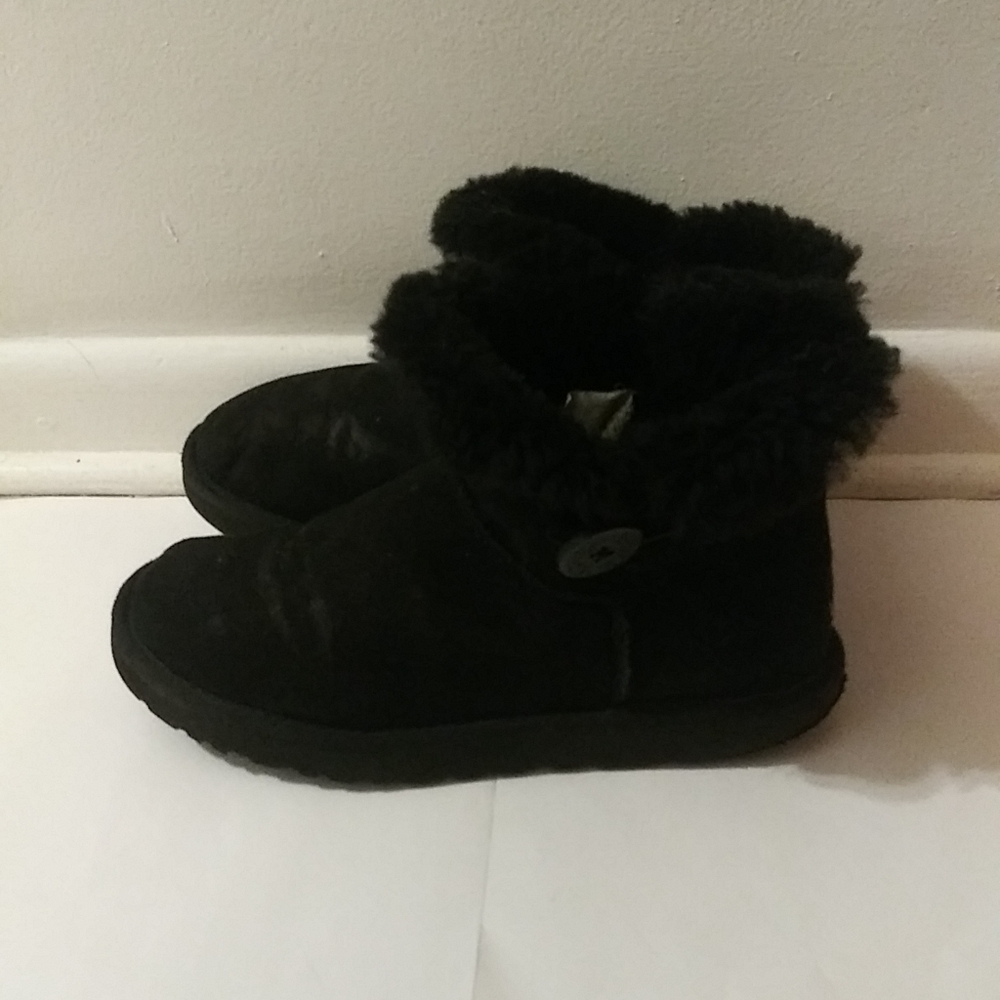 UGG Bailey II Button Black Suede Short Boots - Picture 3 of 12